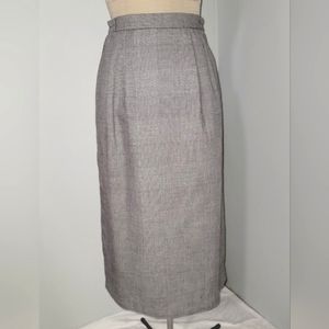 Glen plaid black and white skirt  Sz 10